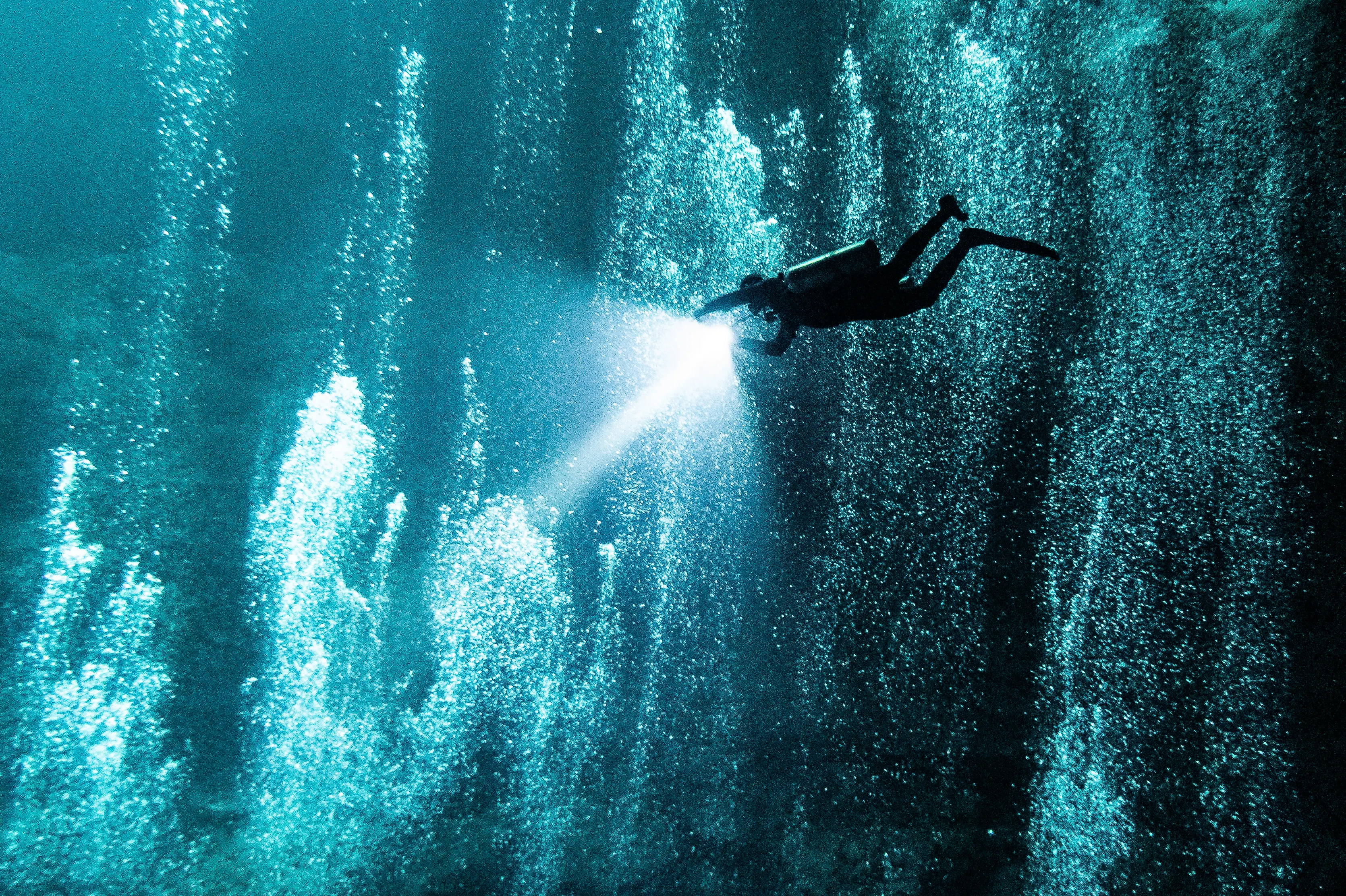 Diver and bubbles in The Pit