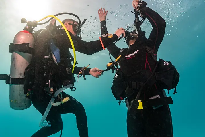 Diver training in Playa del Carmen